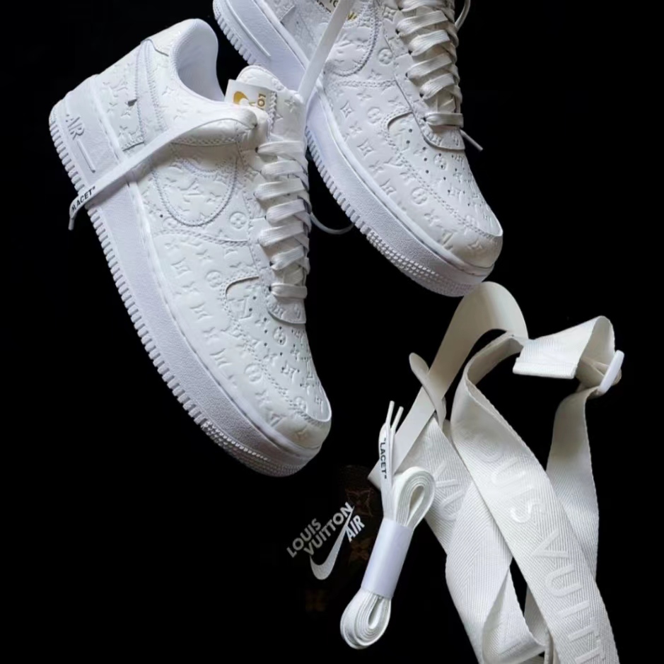 【NIKE X LOUIS VUITTON】100足の限定発売! ナイキ エア フォース 1の40周年を記念して、2025年春夏の新作「ルイヴィトンX ナイキ エア フォース 1 ホワイト」がリリース! 完売必至のトレンドになる！